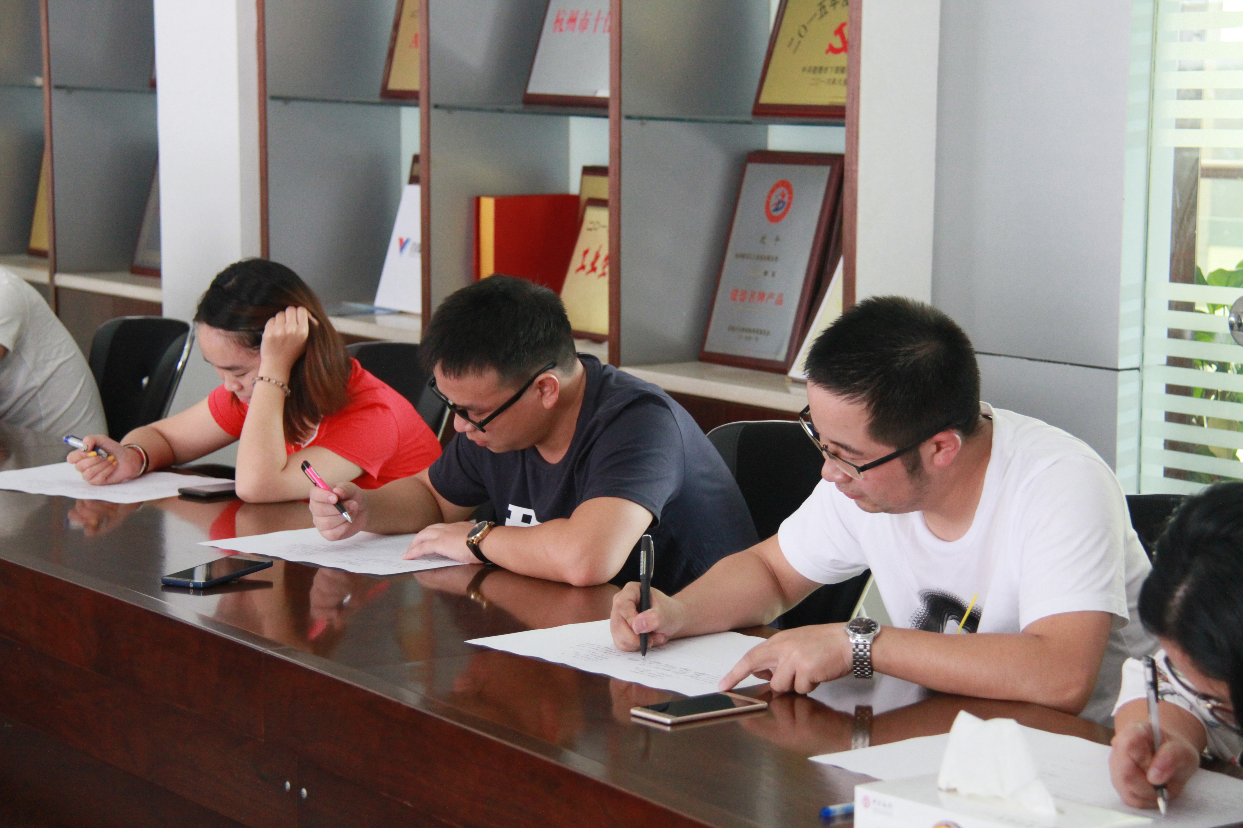 杭州新安江工業(yè)泵有限公司舉行營(yíng)銷業(yè)務(wù)知識(shí)考試