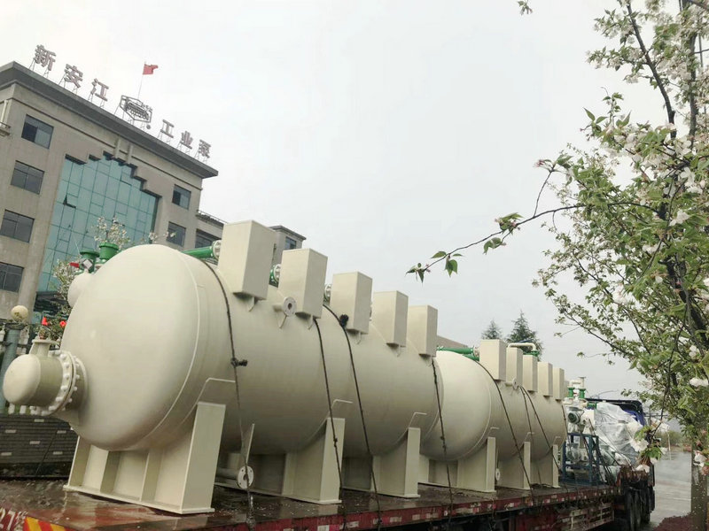 杭州新安江工業(yè)泵有限公司-水噴射真空機組、pph纏繞儲罐等